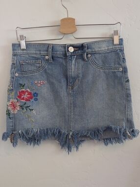 Express Light Blue Denim Mini Skirt with Floral Embroidery
